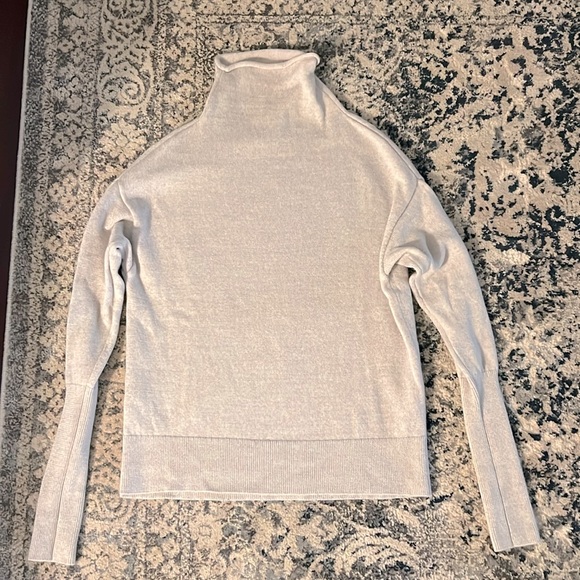 Aritzia Wilfred Cyprie Sweater Merino wool mock-neck sweater - Picture 1 of 5